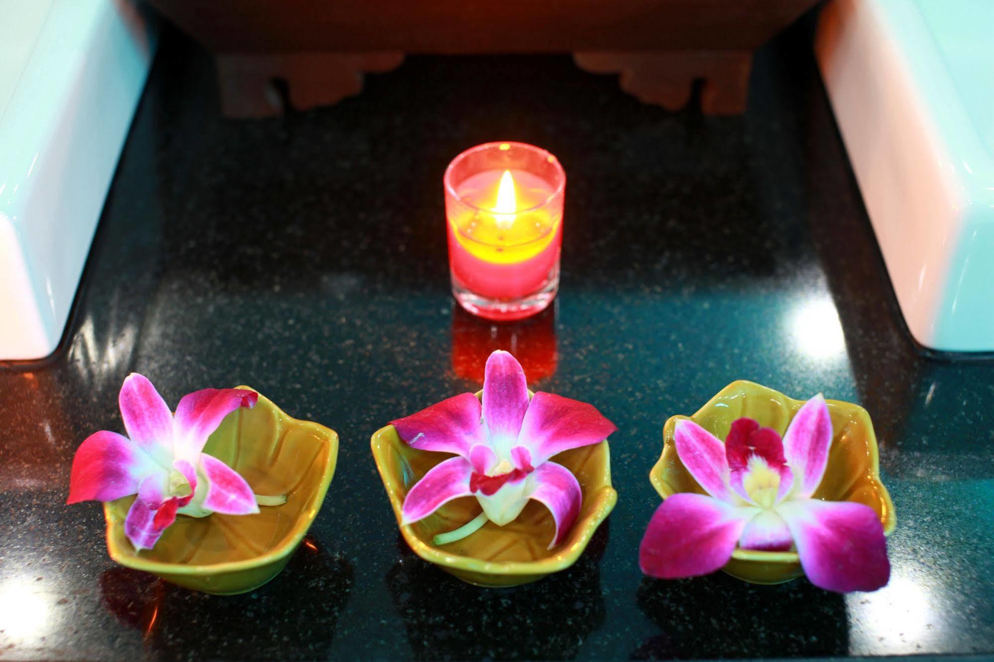 Pratumnak Dream Villa By Pattaya Sunny Rentals ภายนอก รูปภาพ