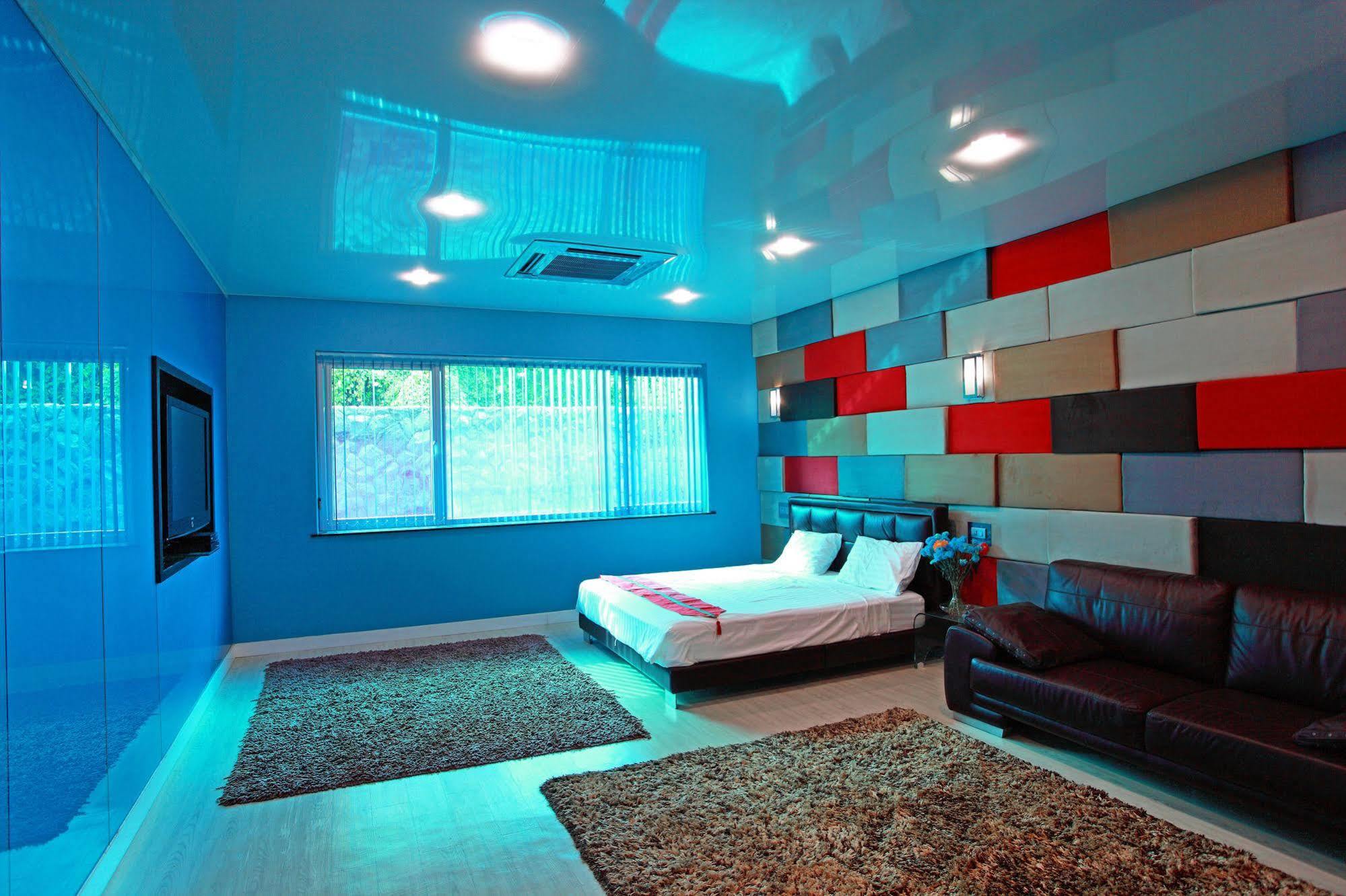 Pratumnak Dream Villa By Pattaya Sunny Rentals ภายนอก รูปภาพ
