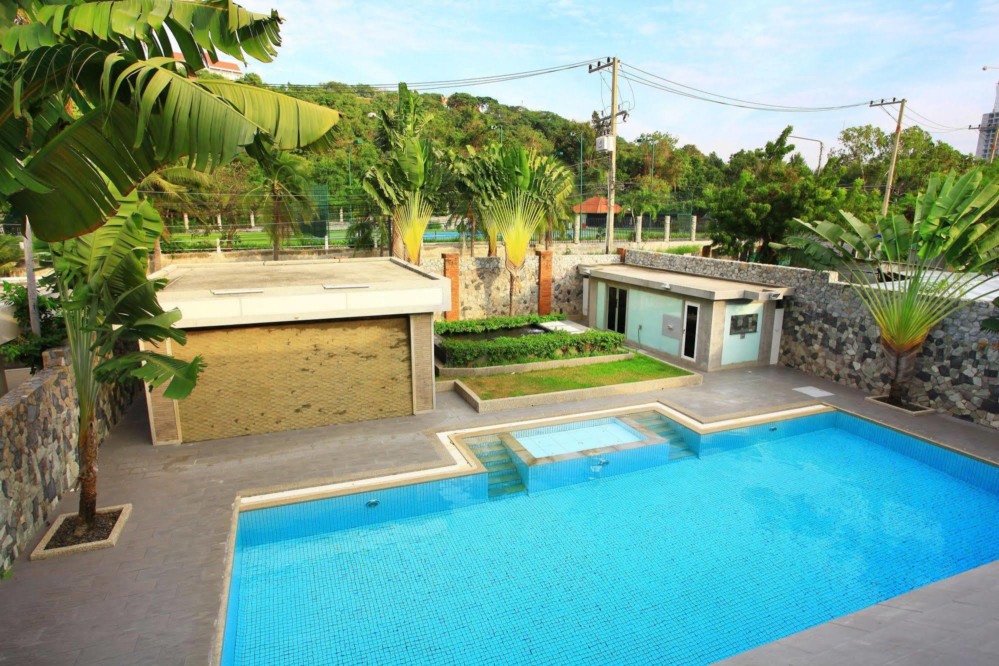 Pratumnak Dream Villa By Pattaya Sunny Rentals ภายนอก รูปภาพ