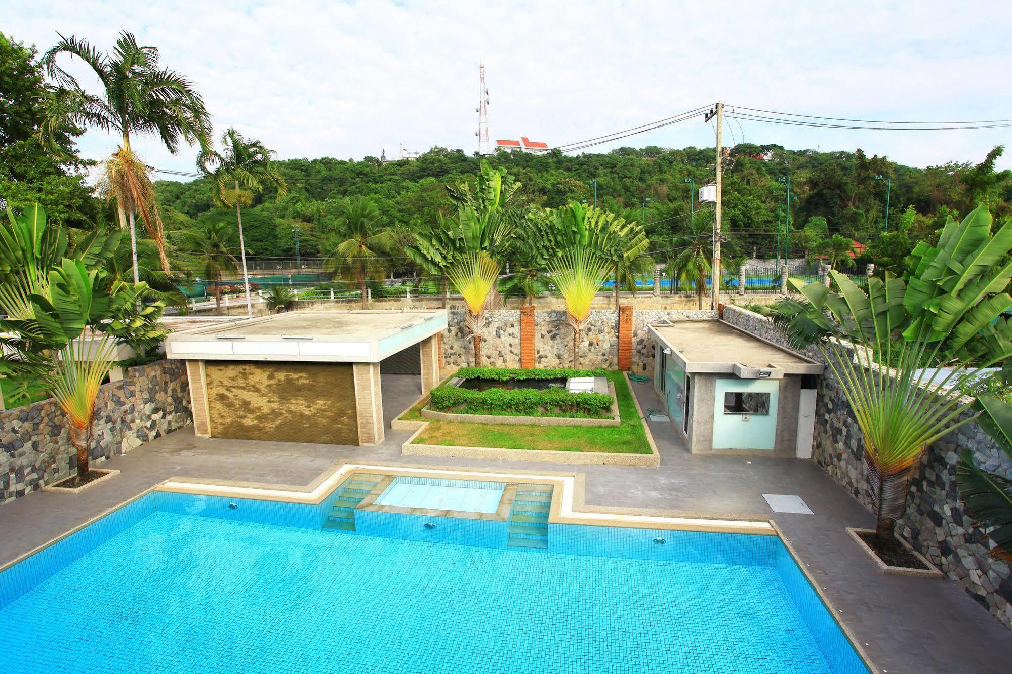 Pratumnak Dream Villa By Pattaya Sunny Rentals ภายนอก รูปภาพ